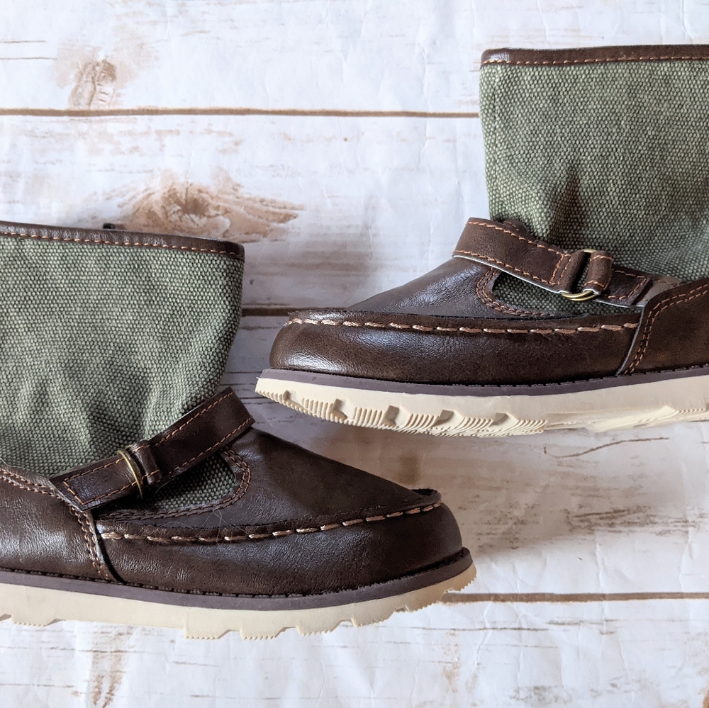 Size 12 Boys Carter’s Side Zip Boots